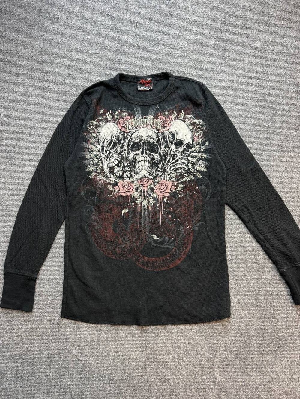 Miami Ink Skull Roses Graphic Thermal Shirt Women M Black Y2K Goth